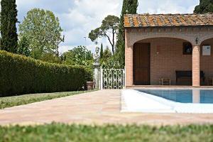 Holiday agriturismo with private swimming pool in Liguria, Italy.2